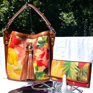 Patricia Nash Otavia Bucket Satchel Crossbody Handbag with Matching Wallet, EUC